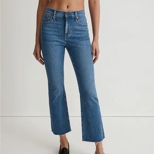 Madewell mid rise kick out size 28